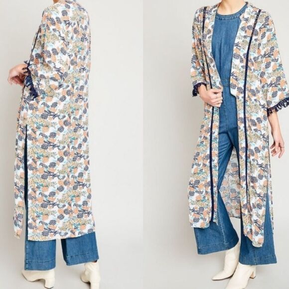 Floral Kimono - Picture 3 of 12